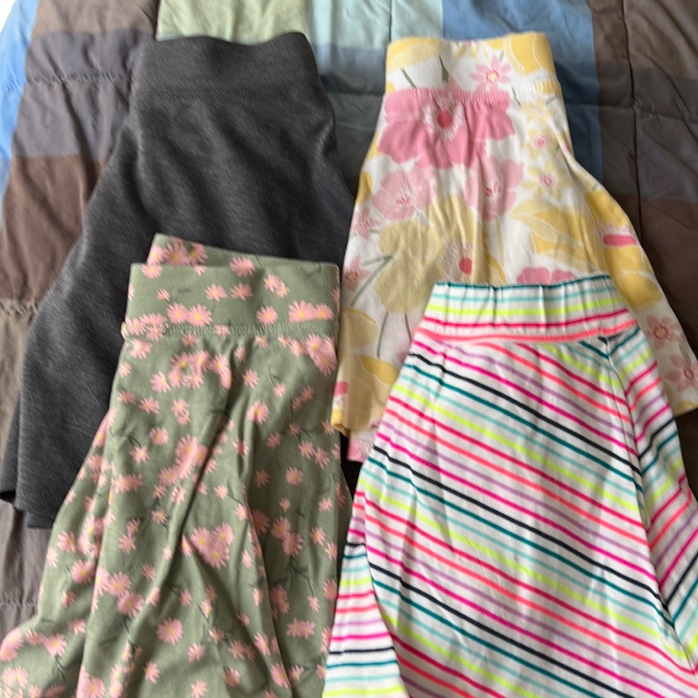 Girls 7/8 skirt bundle, children’s place and Gap, gently worn